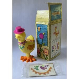 Avon Vintage Retro Kids Collectible CLUCK A DOO Bubble Bath Chicken Figure
